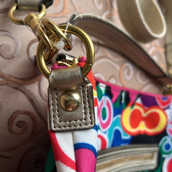 Authentic Coach purse - Picture 9 of 14